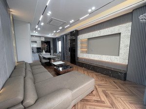 bán nhà phố trạm - trung tâm quận long biên - tttm aeon