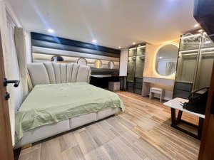 xuất cảnh bán gấp - bán nhà phạm văn hai 85m² 6 tầng - 24 tỷ