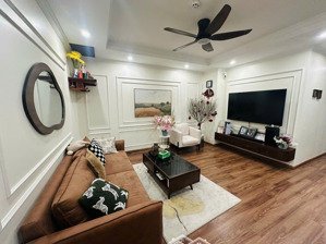 bán căn hộ chung cư erowindow đông hội part1 ,3 phòng ngủ,2 wc giá 5,1 tỷ