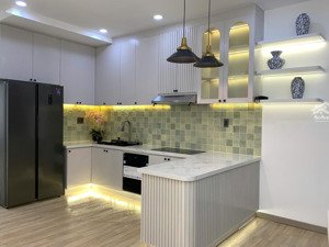 gấp. chủ gửi bán gấp căn hộ 3pn sky garden 1, nội thất cao cấp, giá 7,4 tỷ