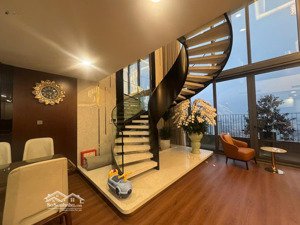 sang tên siêu phẩm duplex cực hiếm tại n01t6 ngoại giao đoàn. liên hệ 