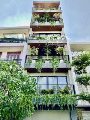 siêu phẩm 6 tầng thang máy view triệu đô, tầm nhìn không giới hạn diện tích 100m