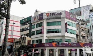 vị trí rất đẹp - góc 2mt lê văn sỹ, quận 3 - 9 x 18 - kc 5 tầng - hđ thuê 250 triệu/th - giá 80 tỷ