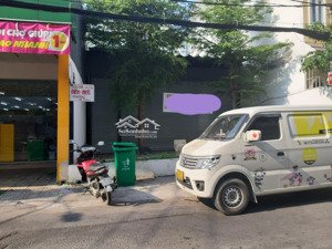 cần cho thuê nhà tiền chế cấp bốn đường số 1 lê thành 8x33m