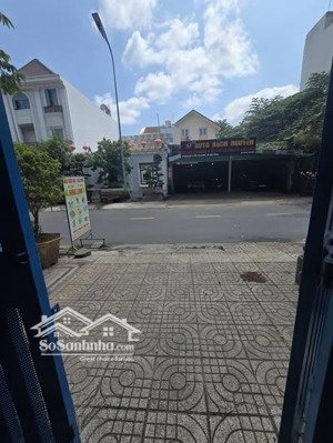 chính chủ cho thuê mặt bằng to đẹp - kdc trung sơn