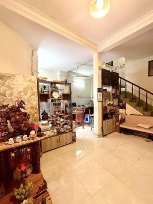 nhà lô góc, ko lg qh - võ văn tần - 6x7(36m2), 4tầng - 6.8tỷ