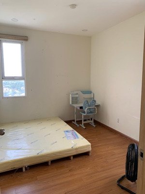 chính chủ cần bán căn 3pn, nhà mới và sạch đẹp; có bancon phòng khách. chỉ 2,890 tỷ.lh 