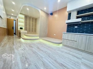 bán nhà riêng tây sơn đống đa - dt 39m - 6 tầng thang máy - cách ô tô 15m - 11.x tỷ