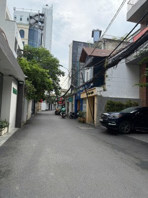 bán nhà riêng 70m2, 14 tỷ vnd, 12pn, 6 tầng tại nguyễn văn trỗi, p 15, q. phú nhuận, hcm