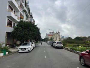 bán đất đẹp tại tuyến 2 phố lê hồng phong ngay sát ubnd hành chính phường hải an