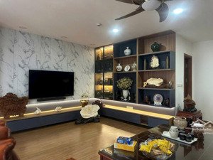 cần bán căn hộ tầng trung ct36a dream home định công, 75m2, 2 ngủ, 2vs, giá nhỉnh 6t, xem ngay.