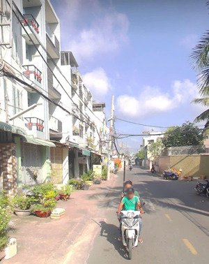 cần bán gấp căn nhà đường số 4 khu dân cư thanh nhựt p16 q8 tpchm diện tích đất 4 x18m, 72 m2