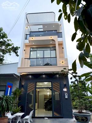 Nhà 1 trệt 2 lầu xây mới - Khu Dân Cư Văn Hóa Tây Đô