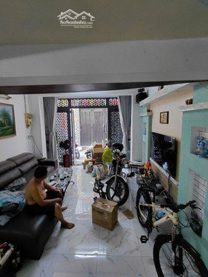 gần cộng hòa nhất chi mai p13 tân bình 56m 7 tỷ tl
dt 4 x 14 (56m)