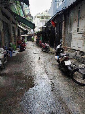 nhà 3 tầng - ung văn khiêm - 13 tỷ - 117m2 (7pn, 7wc) đại học giao thông vân tải