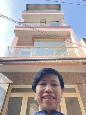 ô tô căn góc 2 mặt tiền- 4 tầng kinh doanh tốt- dòng tiền-an lạc bình tân- dt: 38m ( 4x9,5)-4tỷ7