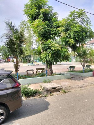 bán đất mặt tiền đường nội bộ phạm thế hiển - view công viên - 88m2 chỉ 5 tỷ 6