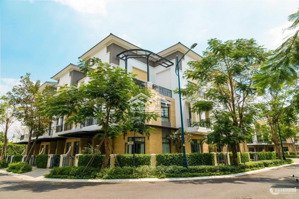 siêu phẩm hạ giá góc 2mt võ trường toản khu q2 ngay dự án lumiere riverside view công viên 10x15m