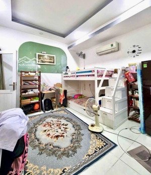 ngay bệnh viện tân phú, sát mặt tiền âu cơ, 52m2x 2 tầng nở hậu - hẻm xe hơi gần nhà - 4.x tỷ tl