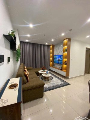 cho thuê căn 3n,75m full đồ, tầng đẹp, nội khu đông nam cực mát