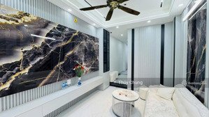 bán nhà giáp bát, hoàng mai, ngõ ba gác, 40m2 5 tầng, thang máy 11 tỷ