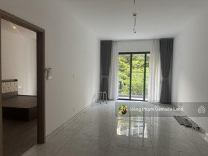 cho thuê 2pn2wc căn hộ dt 174m2 (3 ban công) xe ô tô chạy lên tận nhà - giá thuê 24tr/th - full nt