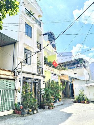 bán nhà đẹp (4,6 x 12m) bùi minh trực gần chợ lớn - quận 8 - nhỉnh 9tỷ.