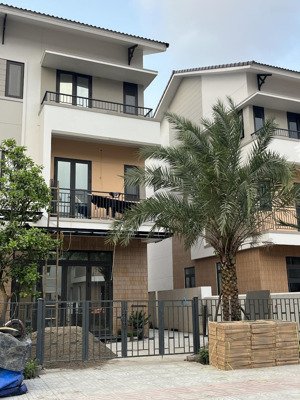 shopvilla diện tích lớn ngang biệt thự đơn giá chỉ bằng liền kề