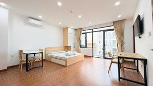 hệ thống chdv 1pn-2pn ban công cao cấp 40-60m2 ngay trung tâm quận 1. nhận ngắn hạn- dài hạn