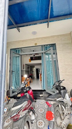 chủ gấp giảm 300tr - giá mới 7.3 tỷ (ngay trung tâm p.phước bình)