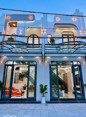 nhà trệt lầu thiết kế hiện đại mới hoàn thiện - trục chính hẻm 122 nguyễn thông, phường bình thủy