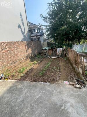 Mình chính chủ sổ đỏ cần bán mảnh đất 41m2 xóm 3 đồng nhân, giá 3,5 tỷ