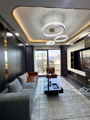 bán nr tại ngọc lâm, 25 tỷ, 60m2, 4pn, 5wc, view đẹp