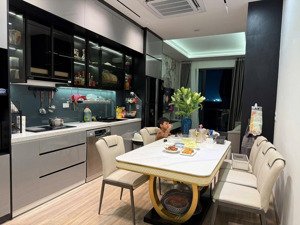 bán nr đẹp xuất sắc tại sài đồng, 15 tỷ, 60m2