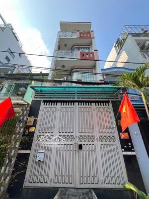 bán nhà hẻm xe hơi đường phạm hùng phường chánh hưng (p4 q8 cũ)
- diện tích: 4m x 18m (nở hậu)