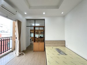 cho thuê căn 1pn 45m2 ban công tách bếp gần bờ kè hoàng sa, phan xích long cho nuôi pet ở liền được