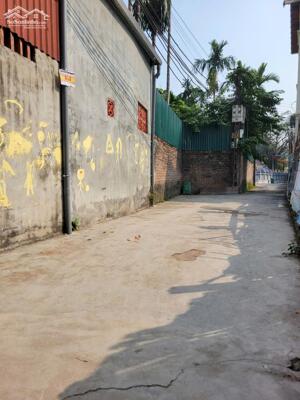 BÁN NHÀ DÂN XÂY VÂN CANH – HOÀI ĐỨC. 40m² x 5 Tầng – 6PN – Full nội thất – Ô tô đỗ gần – View hồ thoáng