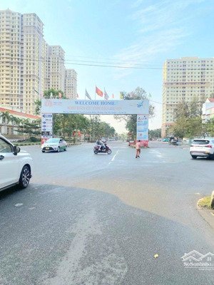 bán cc eratown (đức khải) căn góc 3 mặt, sát phú mỹ hưng, quận 7, 2pn, 2wc, 3.7 tỷ