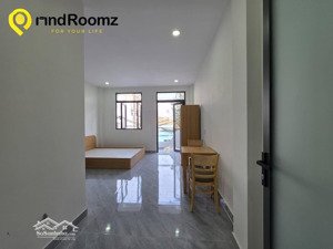 cho thuê chdv 40m2 full nội thất ban công ở đường nguyễn văn đậu q.bình thạnh gần phan đăng lưu