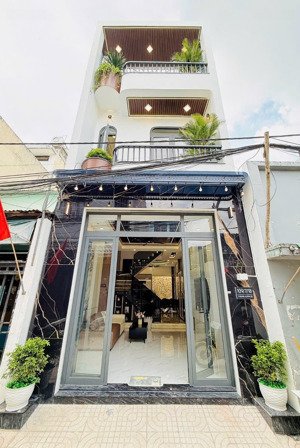 bán nhà mới xây tô ngọc vân thạnh xuân đi về gò vấp 5 phút thuận tiện đi sân bay tân sơn nhất