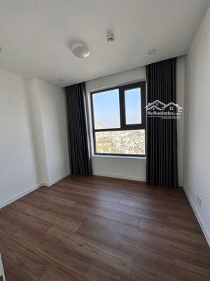 cho thuê căn hộ dlusso 2pn view sông căn góc tầng cao giá 13tr