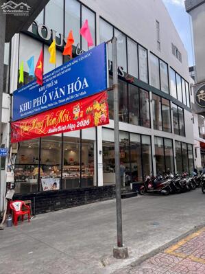 Lê Văn Sỹ, Quận 3, nhà đẹp ở ngay, 4 Tầng, hẻm xe hơi 6m, 4Pn, 45m2, full nội thất,10.9 Tỷ