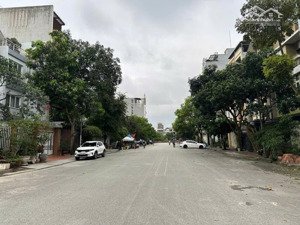 chuyển nhượng lô đất tặng căn biệt thự giá tốt nhất lê hồng phong