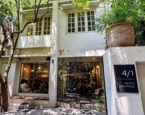 cực vip.cho thuê mbkd phố nguỵ như kon tum.dt 200m2,mt lô góc 15m, giá 70tr/ tháng