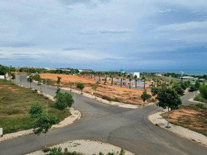 ngộp cắt lỗ - queen pearl: lô v1 nền biệt thự, tổng diện tích đất: 406 m2 (ngang 13m60)