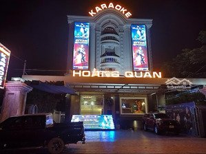 bán toà nhà karaoke ngay mặt tiền hoàng hữu nam quận 9. hầm 7 tầng. tn 1 tỷ/ tháng. 16m x62. 85 tỷ