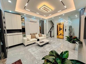 bán nhà xã đàn- hồ đắc di, đống đa 45m2, 7 tầng thang máy, ngõ nông, ô tô gần, full nội thất