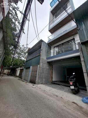 Siêu phẩm mặt ngõ thông ô tô tránh kinh doanh tại Long Biên. Gần chợ, Hồ.