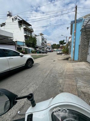 siêu phẩm bình thạnh - đất 4,5x22 - hẻm oto - ra công viên tầm vu - 11,99tỷ