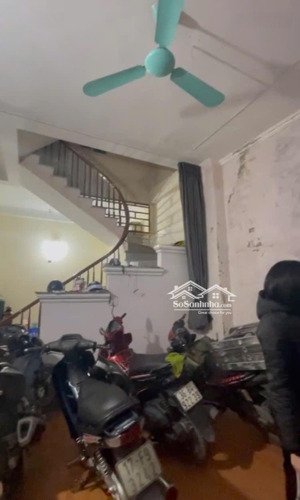 cho thuê nhà 43m2 x 3 tầng, 03pn, ngõ 245 định công, hoàng mai, 9tr/th